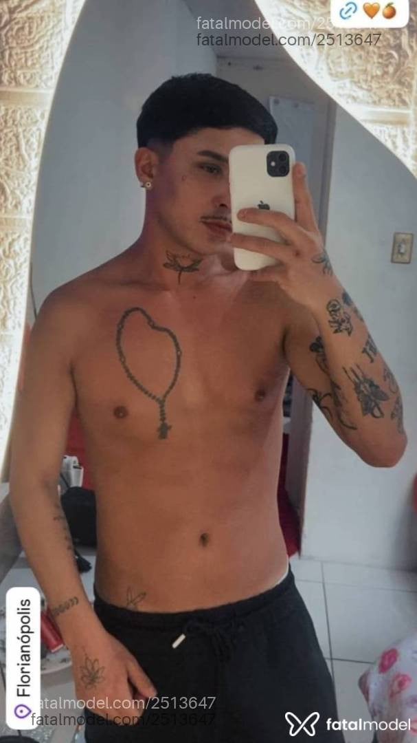 Acompanhante homem morena (o) de olhos castanhos - Garotonoviin