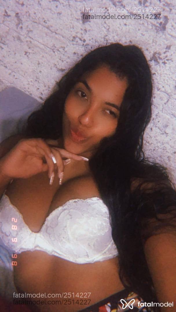 Acompanhante mulher morena (o) de olhos pretos em Imbituba Acompanhante mulher morena (o) de olhos pretos em Imbituba - Nayla