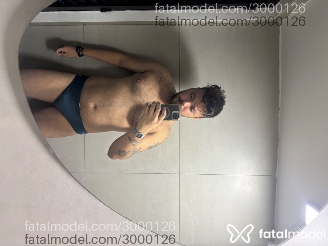 Acompanhante homem com cabelo castanho de olhos castanhos em Rio de Janeiro - Gustavo