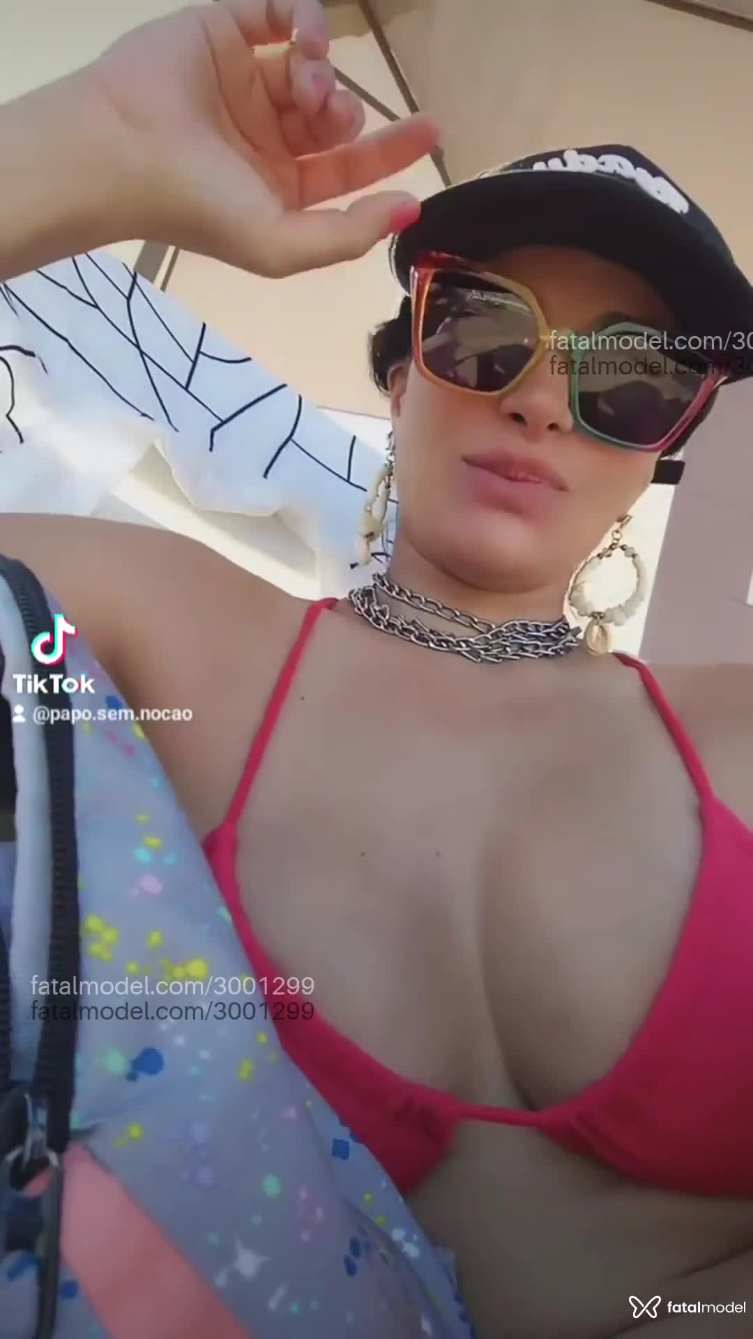 Acompanhante mulher morena (o) de olhos pretos em Ilhabela Acompanhante mulher morena (o) de olhos pretos em Ilhabela - Bárbara Rios