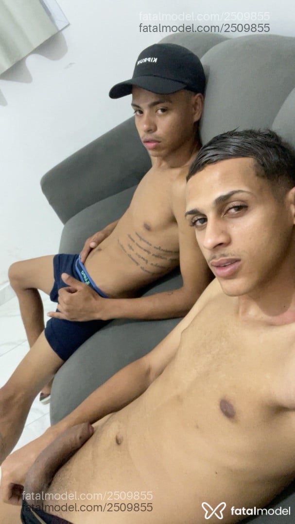 Acompanhante homem morena (o) de olhos castanhos em Santos - Pietro Salim