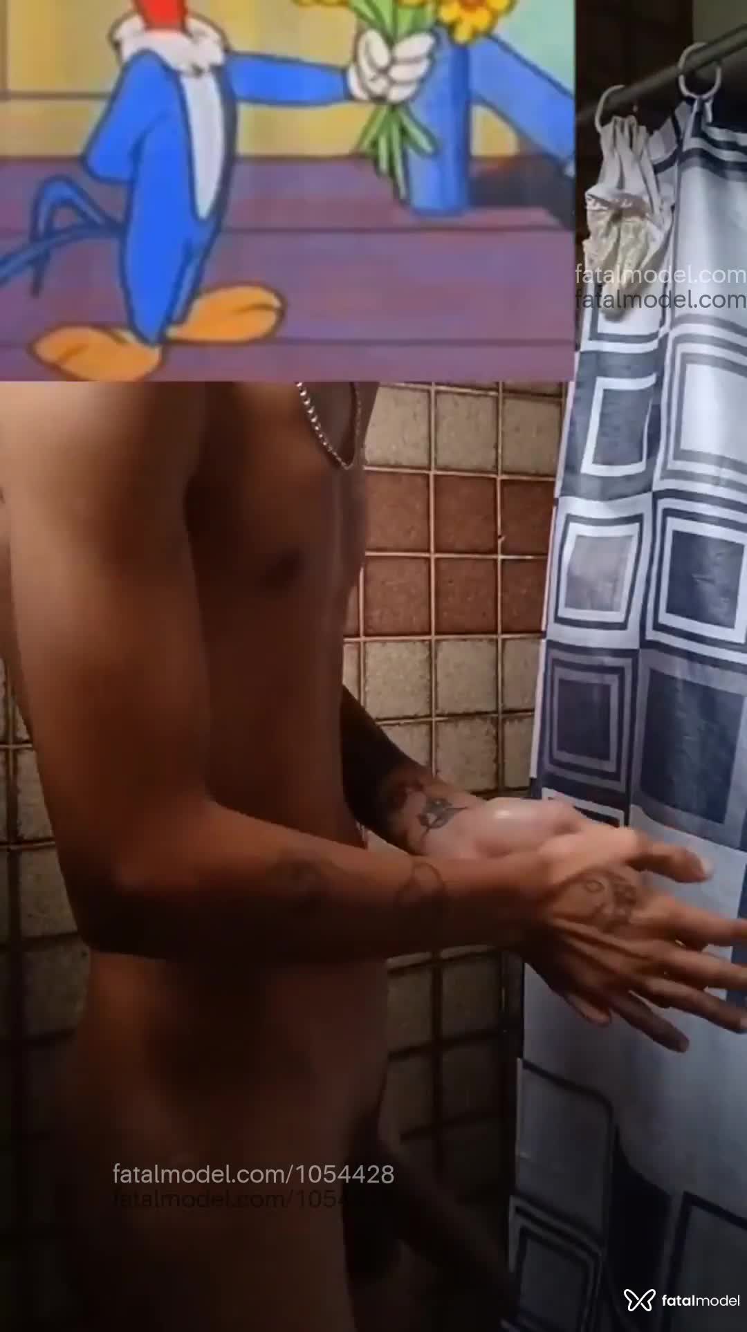 Acompanhante homem morena (o) de olhos castanhos em Itaboraí - Lucax