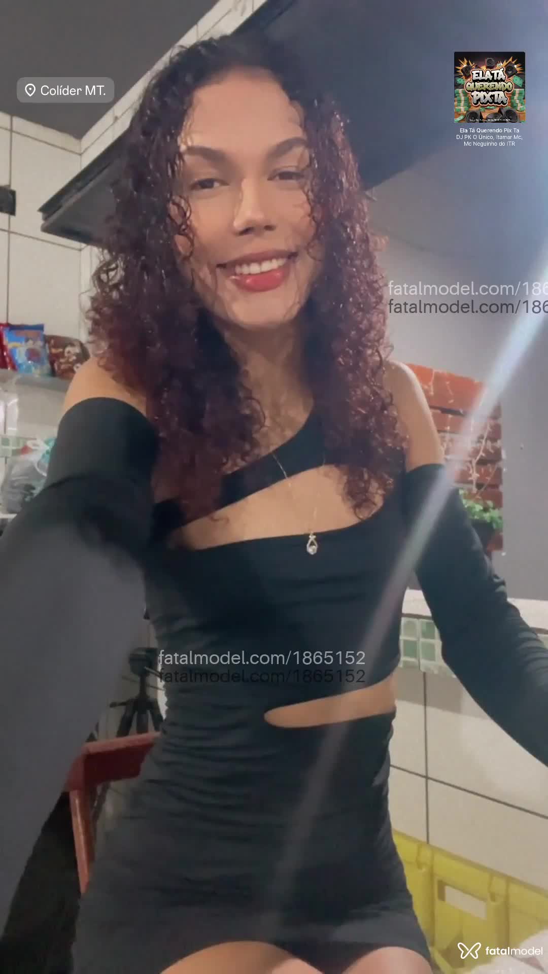 Acompanhante mulher trans morena (o) de olhos pretos em Colíder Acompanhante mulher trans morena (o) de olhos pretos em Colíder - Tainara salgueiro
