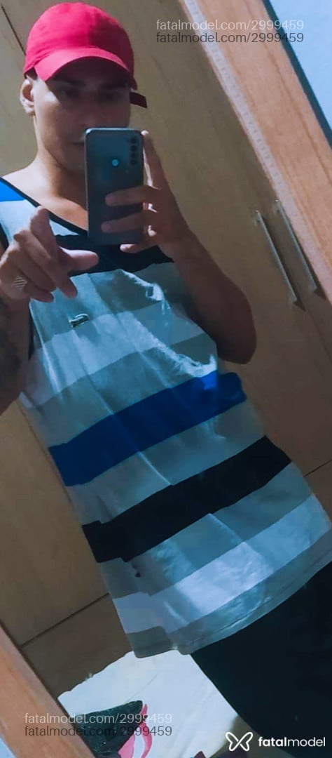 Acompanhante homem morena (o) de olhos pretos - Lczinho Acompanhante homem morena (o) de olhos pretos - Lczinho