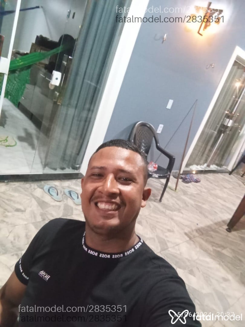 Acompanhante homem morena (o) de olhos pretos em Belém - Raffa