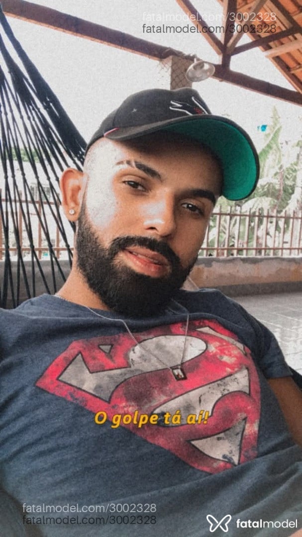 Acompanhante homem morena (o) de olhos pretos em Ubá Acompanhante homem morena (o) de olhos pretos em Ubá - Leoalfena