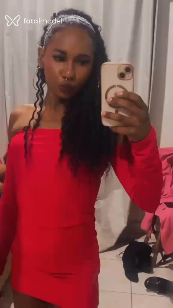 Acompanhante mulher trans morena (o) de olhos pretos em Parobé Acompanhante mulher trans morena (o) de olhos pretos em Parobé - Nickyy Soares