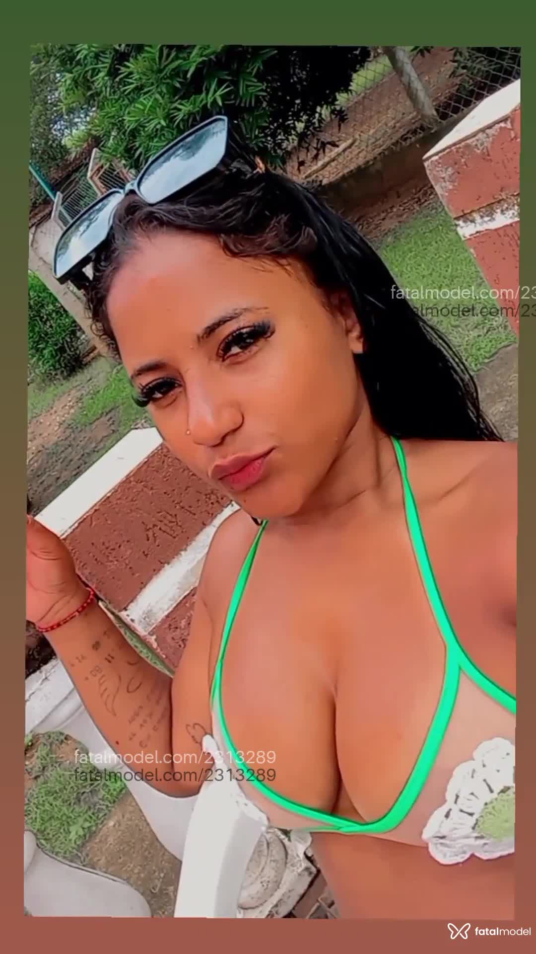 Acompanhante mulher morena (o) de olhos pretos em Barueri Acompanhante mulher morena (o) de olhos pretos em Barueri - Lais Santos