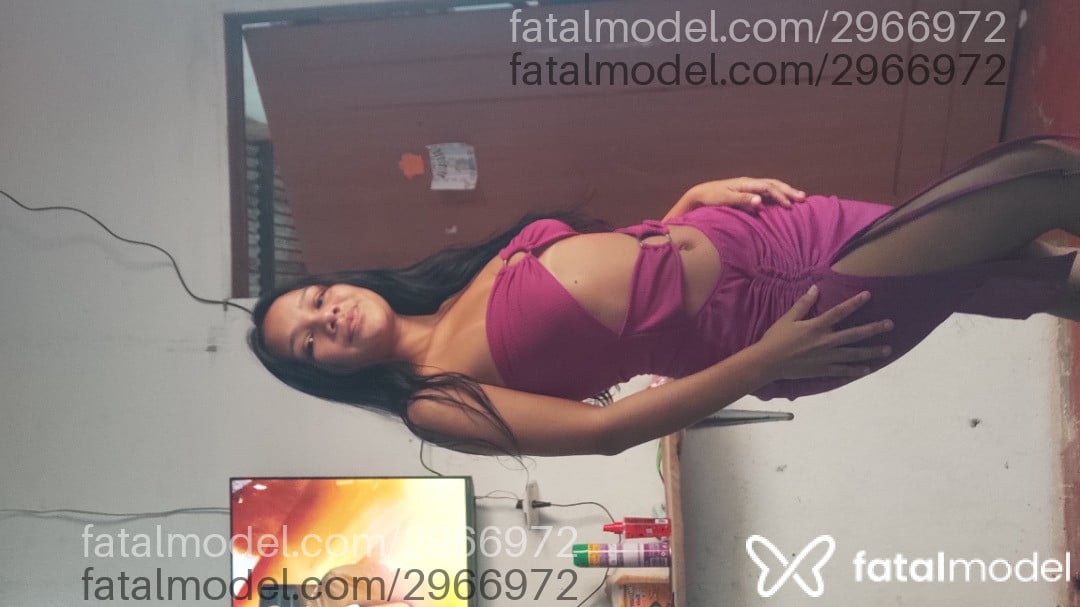 Acompanhante mulher morena (o) de olhos pretos - Lays Souza Acompanhante mulher morena (o) de olhos pretos - Lays Souza