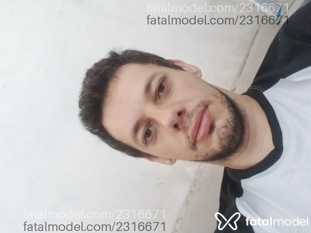 Acompanhante homem morena (o) de olhos castanhos em Curitiba - Jonhny