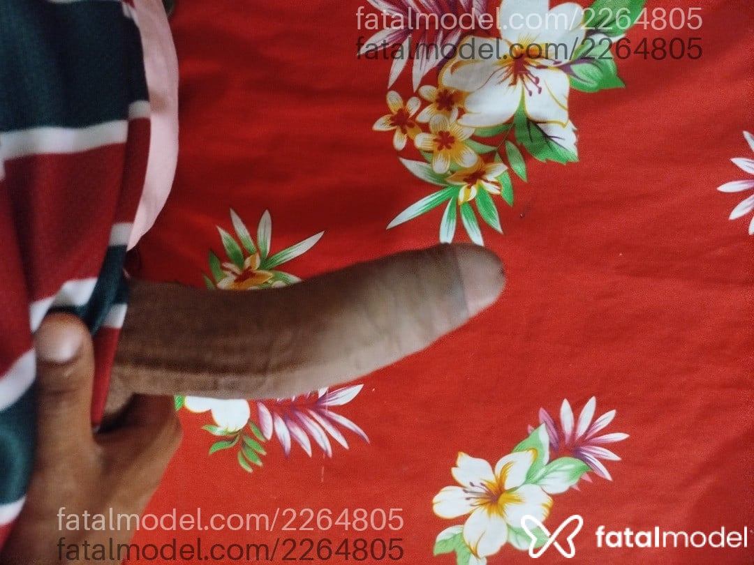 Acompanhante homem morena (o) de olhos castanhos em Uberlândia Acompanhante homem morena (o) de olhos castanhos em Uberlândia - Dominic