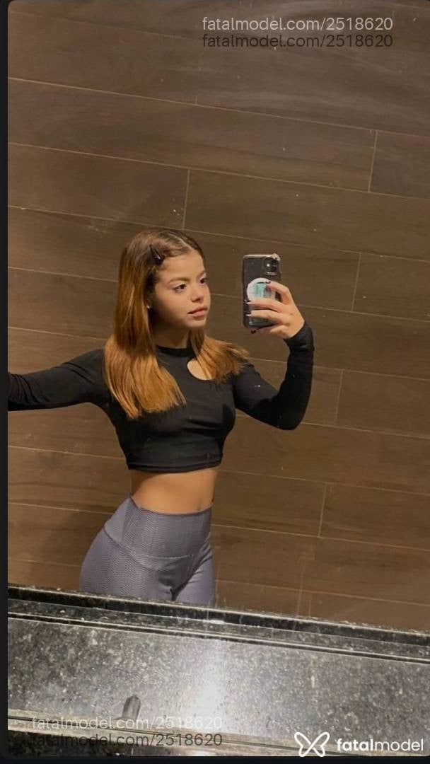 Acompanhante mulher loira (o) de olhos castanhos em São Paulo - Milena