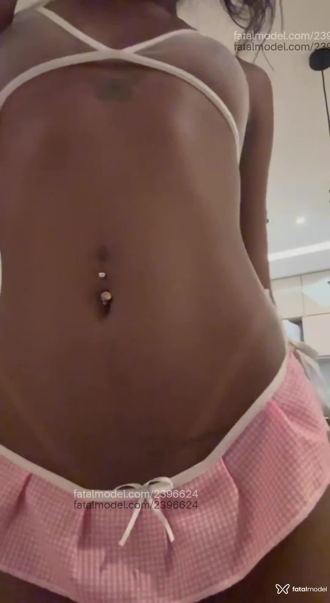 Acompanhante mulher morena (o) de olhos pretos em Belo Horizonte - Tiffany Lorrayne