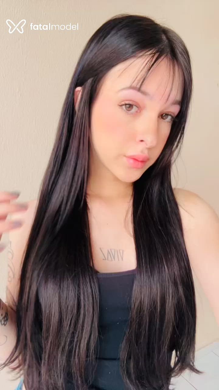Acompanhante mulher trans morena (o) de olhos mel - Julia Fernandes Acompanhante mulher trans morena (o) de olhos mel - Julia Fernandes