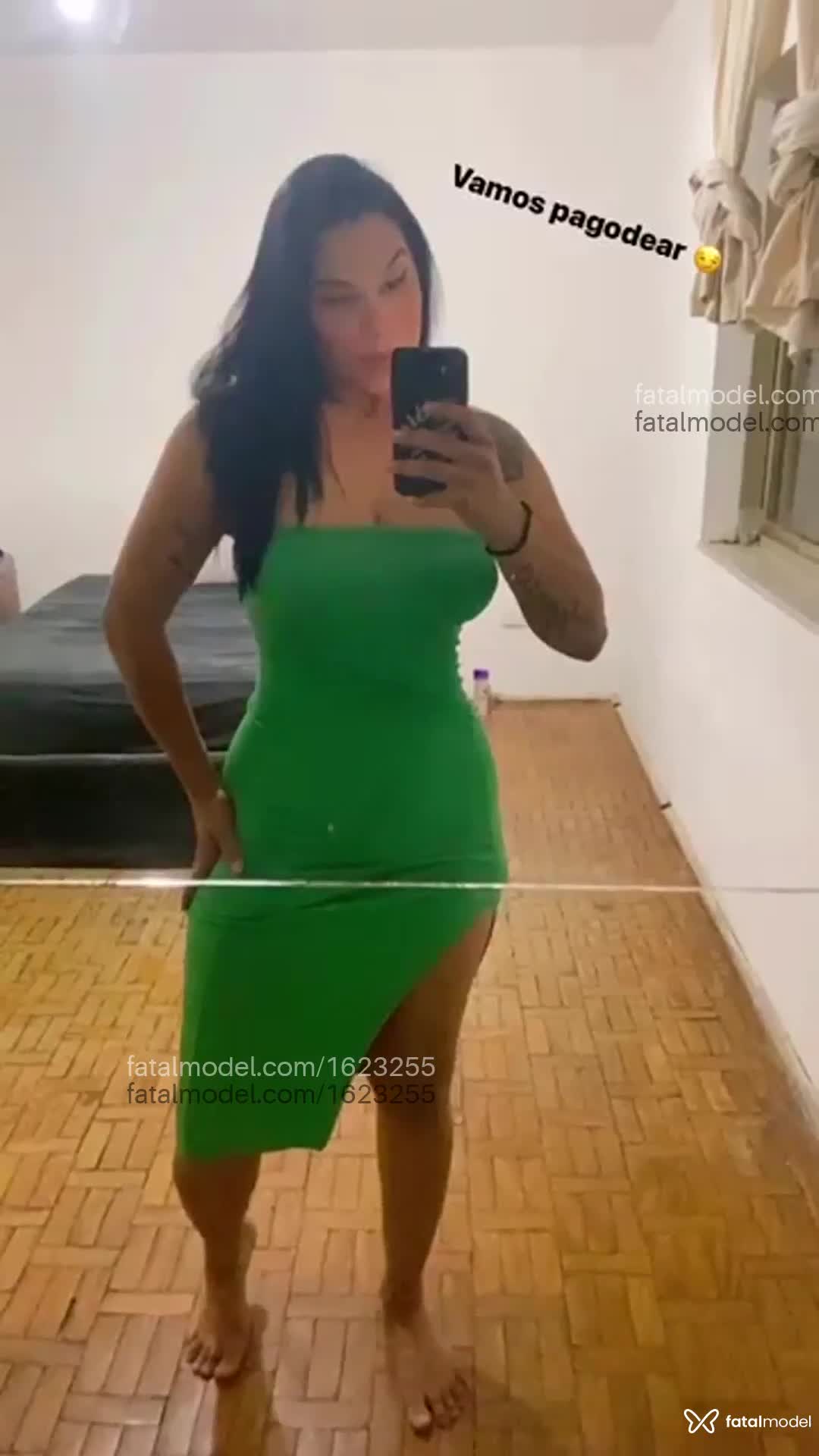 Acompanhante mulher morena (o) de olhos castanhos - Eloá Tabapuã