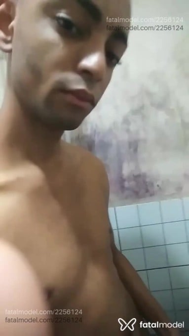 Acompanhante homem morena (o) de olhos pretos em São Paulo - Ney