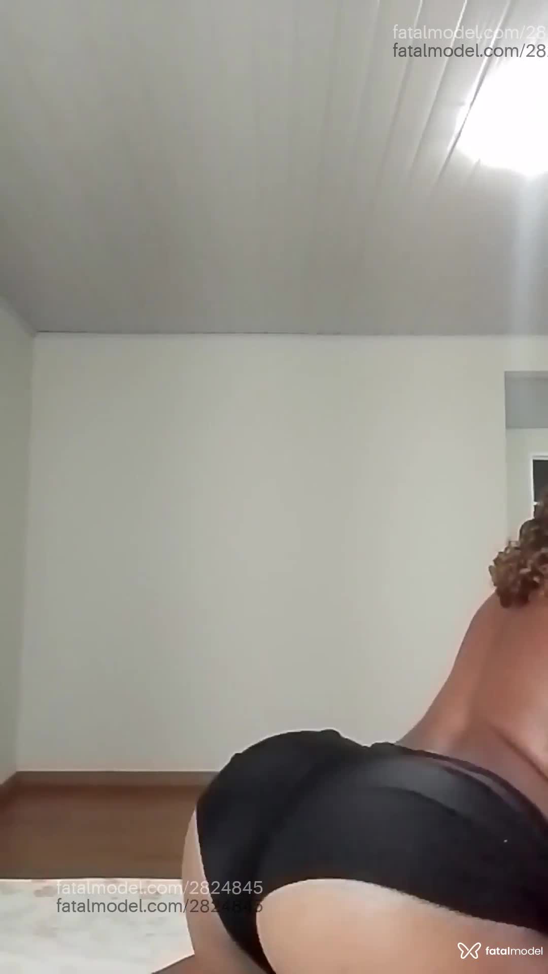 Acompanhante mulher com cabelo castanho de olhos castanhos em Belo Horizonte - Maya Eb