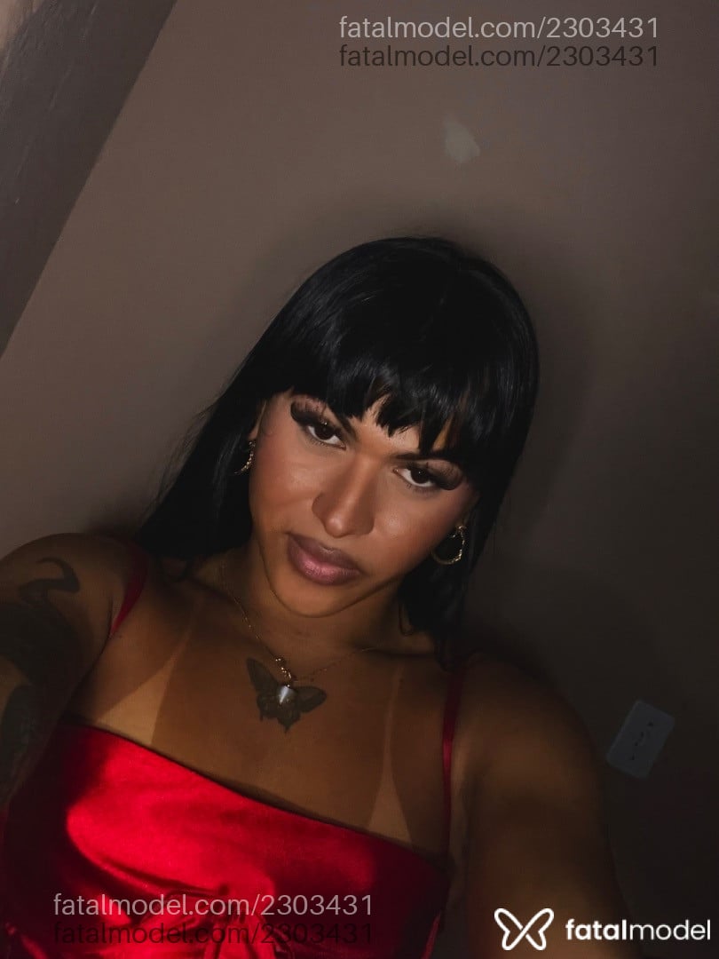 Acompanhante mulher trans morena (o) de olhos castanhos em Aracaju Acompanhante mulher trans morena (o) de olhos castanhos em Aracaju - Aleksya