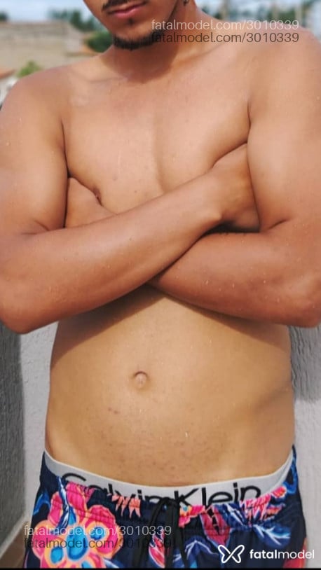 Acompanhante homem morena (o) de olhos pretos em Campos dos Goytacazes - Nathanzinho