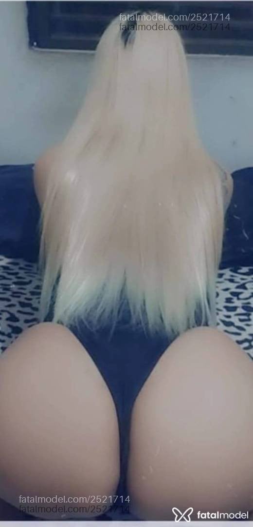 Acompanhante mulher trans loira (o) de olhos pretos em Itajubá - Kelly