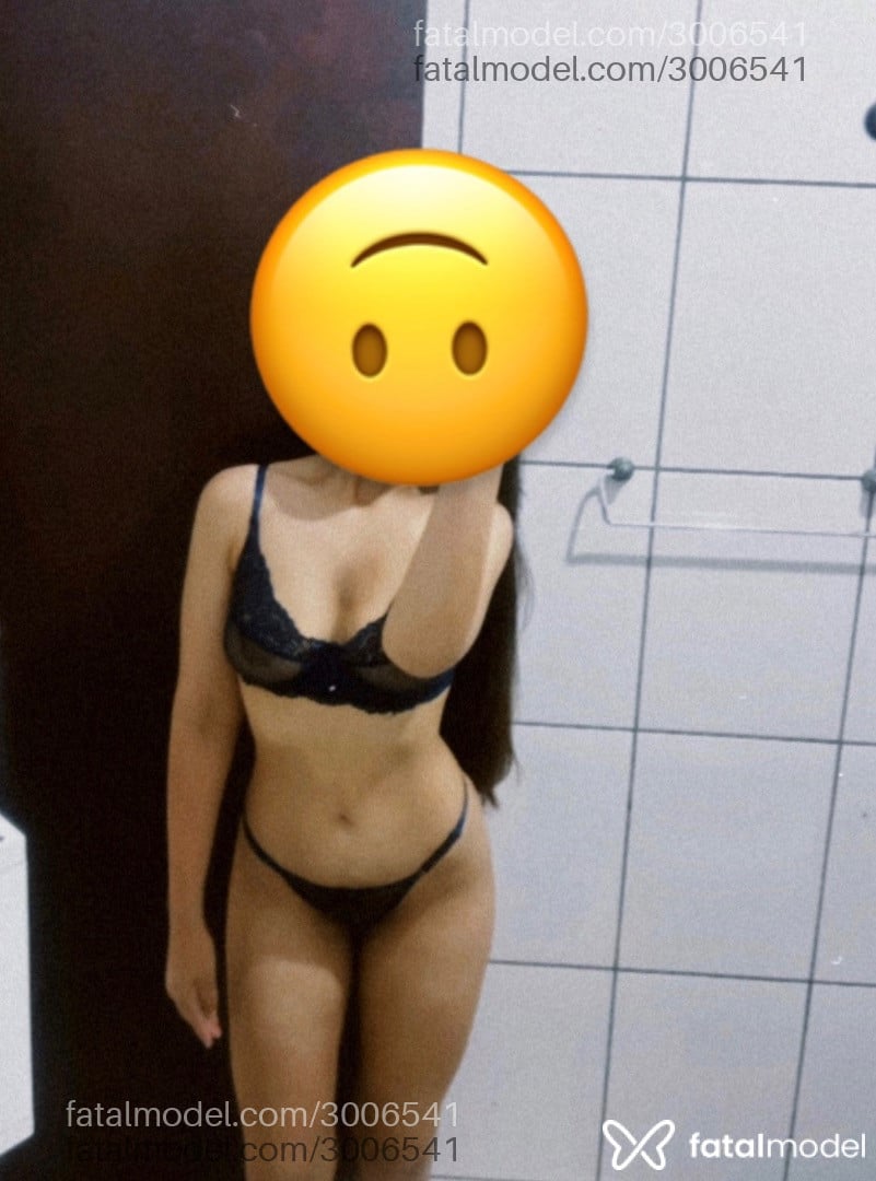 Acompanhante mulher morena (o) de olhos castanhos em Joinville - Rafaela Avila