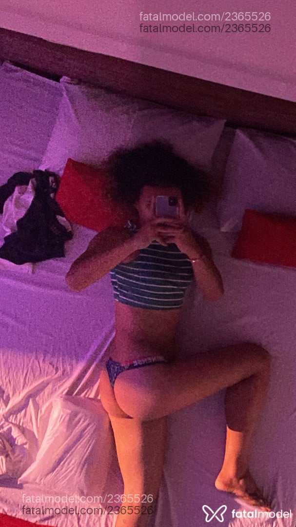 Acompanhante mulher trans ruiva (o) de olhos pretos em Nova Friburgo - Apy