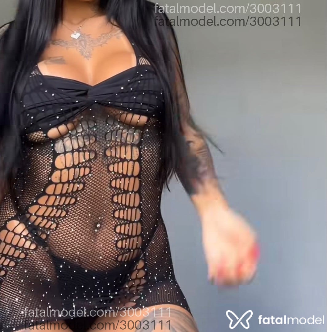 Acompanhante mulher morena (o) de olhos castanhos em Rio das Ostras Acompanhante mulher morena (o) de olhos castanhos em Rio das Ostras - Manu