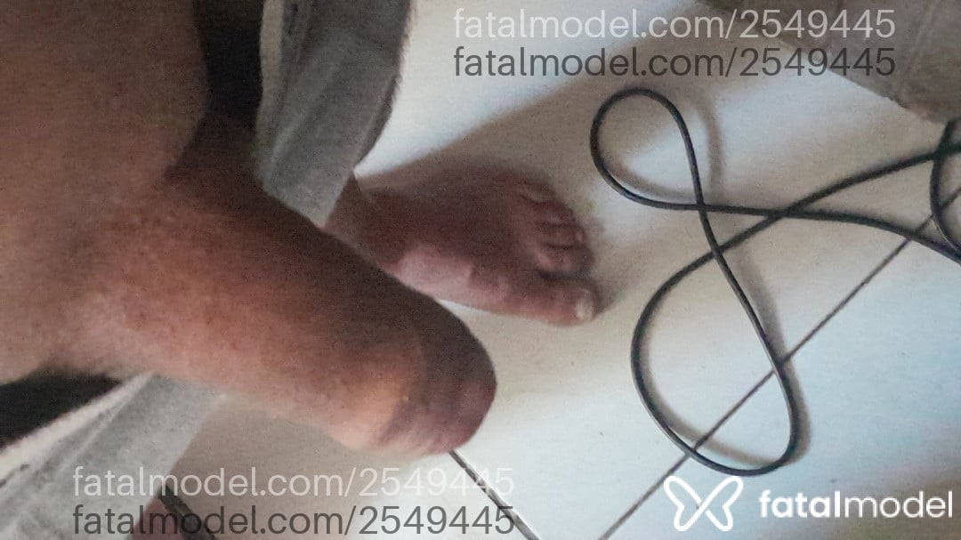 Acompanhante homem com cabelo castanho de olhos castanhos em Florianópolis Acompanhante homem com cabelo castanho de olhos castanhos em Florianópolis - Jhon