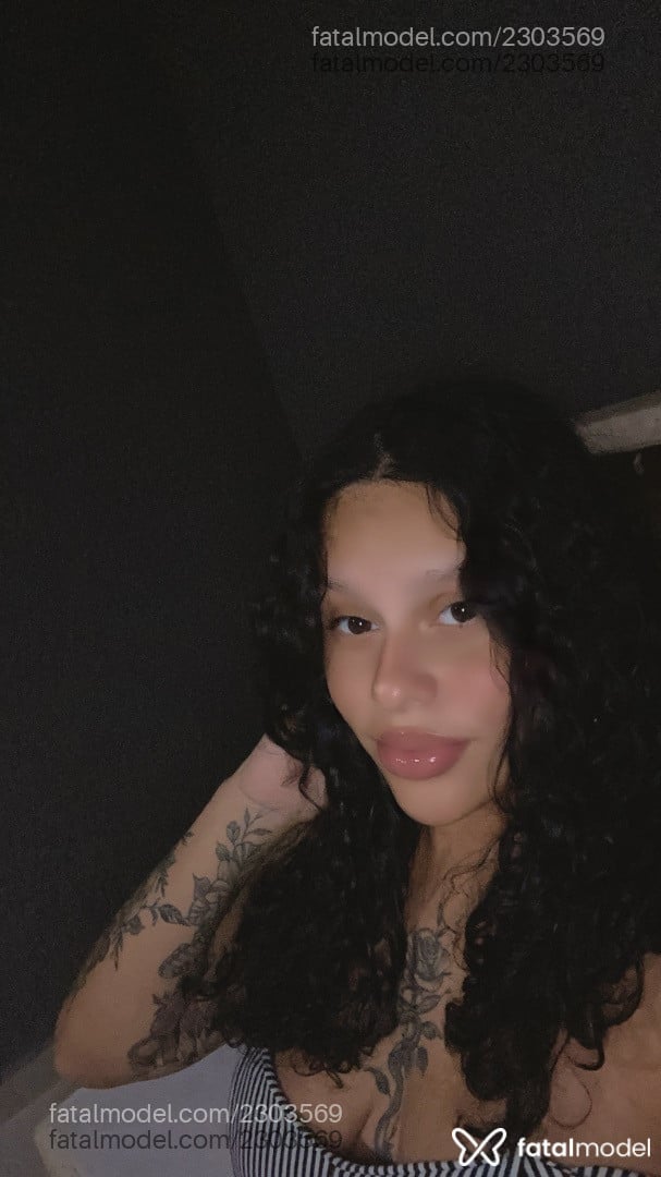 Acompanhante mulher morena (o) de olhos castanhos em Pinhais Acompanhante mulher morena (o) de olhos castanhos em Pinhais - Jade Almeida