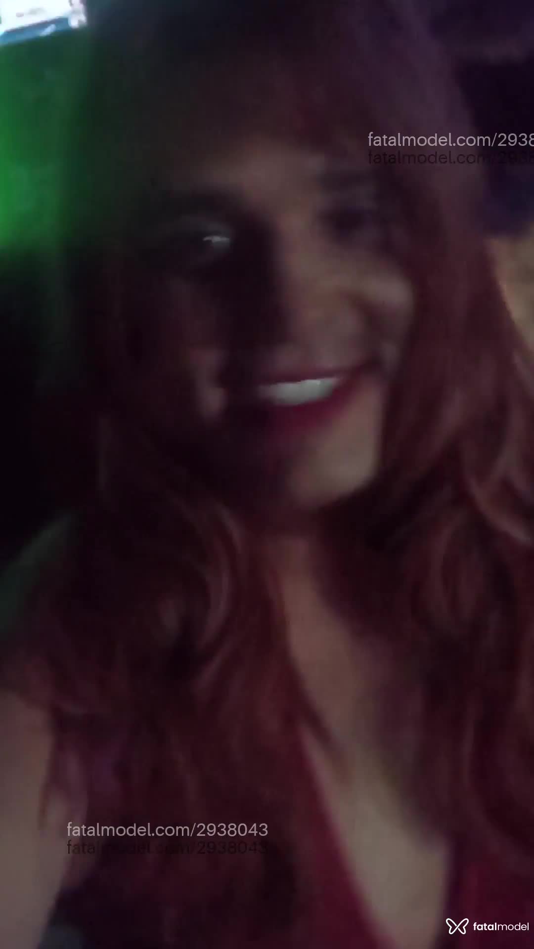 Acompanhante homem trans ruiva (o) de olhos castanhos - Milena Cdzinh