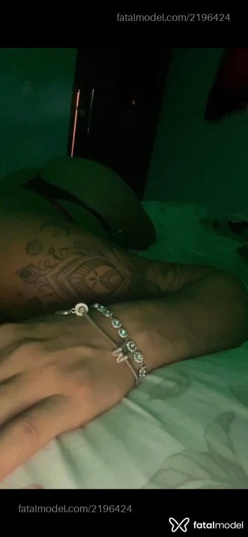 Acompanhante mulher morena (o) de olhos pretos em Tucuruí - Larissa