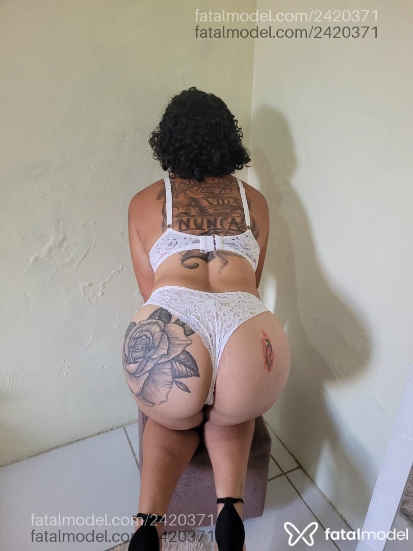 Acompanhante mulher morena (o) de olhos castanhos em Guaíba Acompanhante mulher morena (o) de olhos castanhos em Guaíba - Danielle