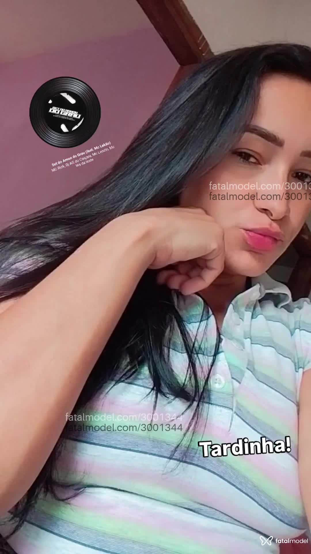 Acompanhante mulher com cabelo castanho de olhos castanhos em Virtual - Dany Fonseca