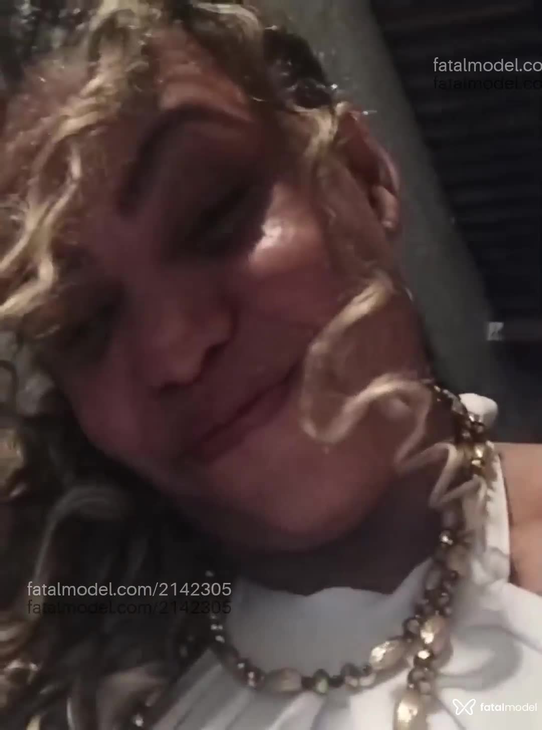 Acompanhante mulher com cabelo castanho de olhos castanhos em Ribeirão Preto - Recarioca