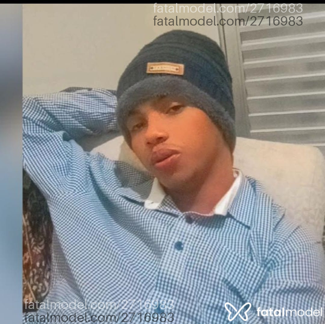 Acompanhante homem morena (o) de olhos castanhos em Florianópolis - Jo Santos