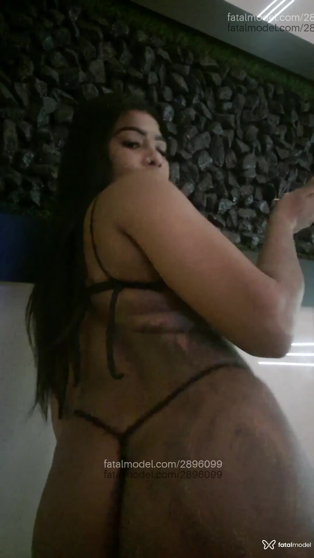 Acompanhante mulher morena (o) de olhos castanhos em Barra de São Francisco Acompanhante mulher morena (o) de olhos castanhos em Barra de São Francisco - Brunelli