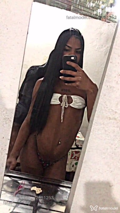 Acompanhante homem trans morena (o) de olhos pretos em Uberlândia - Hemelly Leal