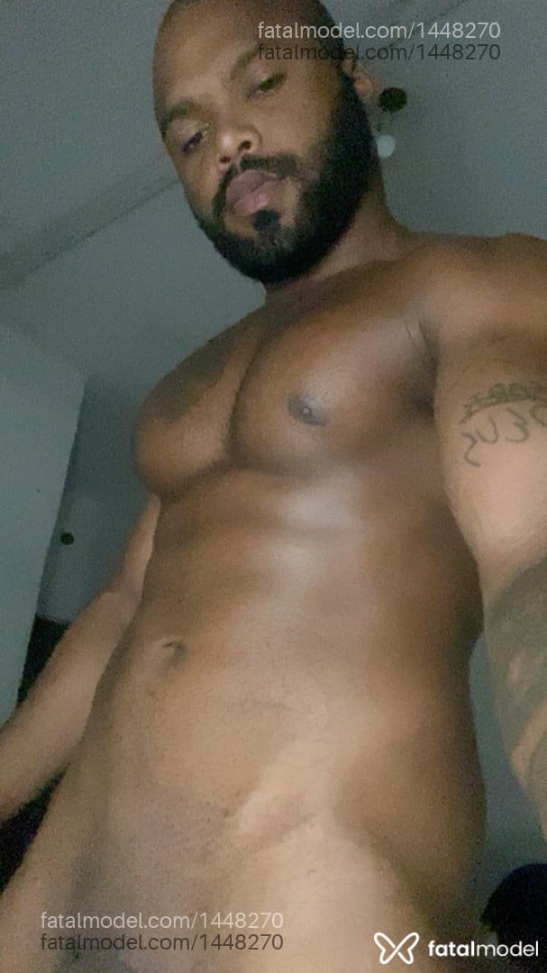 Acompanhante homem com cabelo castanho de olhos castanhos em Fortaleza - Gabriel