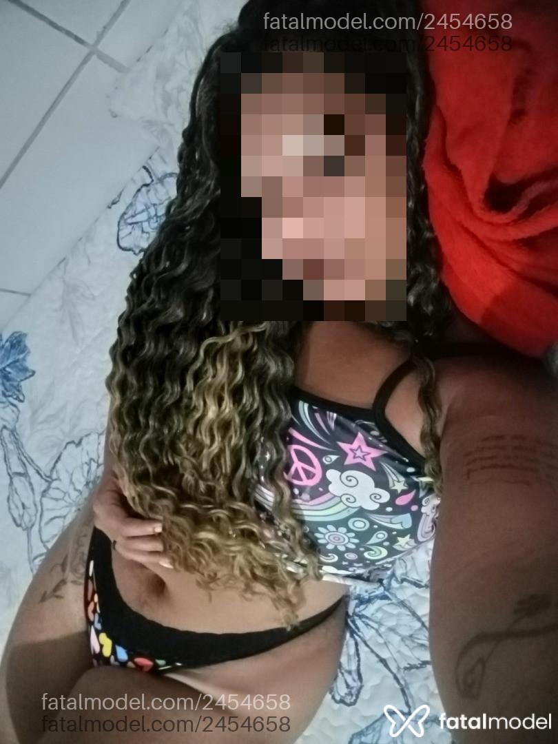 Acompanhante mulher morena (o) de olhos castanhos em Santa Cruz do Capibaribe - Evellyn