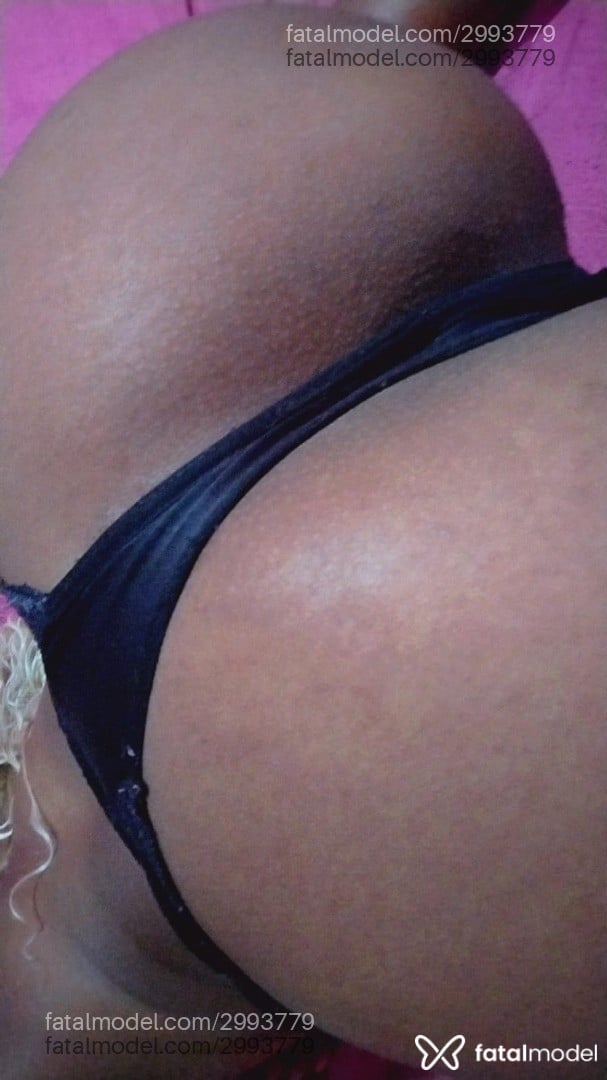 Acompanhante mulher morena (o) de olhos pretos em Queimados - Morena