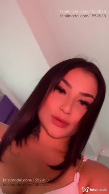 Acompanhante mulher com cabelo castanho de olhos castanhos em Florianópolis Acompanhante mulher com cabelo castanho de olhos castanhos em Florianópolis - Isabella Moraes