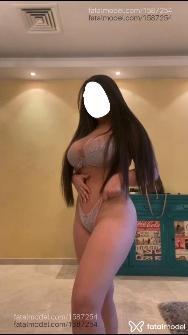 Acompanhante mulher com cabelo castanho de olhos castanhos em Araras - Mayara Campos