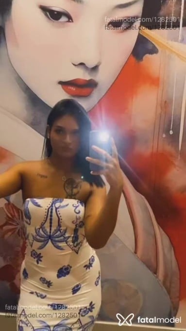 Acompanhante mulher trans morena (o) de olhos castanhos em Nova Esperança - Amanda Gabriela