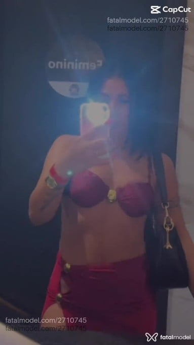 Acompanhante mulher morena (o) de olhos mel em Baixo Guandu Acompanhante mulher morena (o) de olhos mel em Baixo Guandu - Paola Ferrari