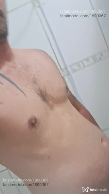 Acompanhante homem morena (o) de olhos castanhos em Florianópolis - alander