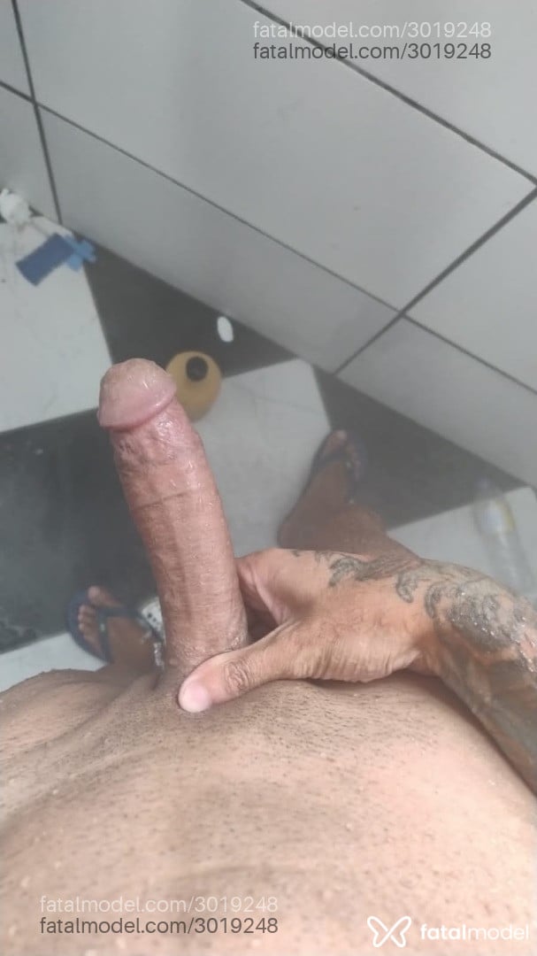 Acompanhante homem morena (o) de olhos castanhos em Seropédica - Pegada Fort