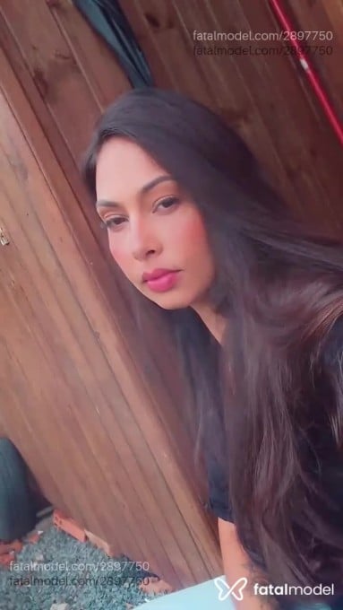 Acompanhante mulher morena (o) de olhos castanhos em Criciúma - Jéssica Lobato