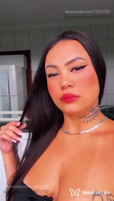 Acompanhante mulher morena (o) de olhos pretos em Iracemápolis - Thais Gabriela