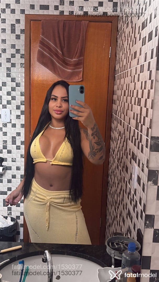 Acompanhante mulher morena (o) de olhos castanhos - Thayna
