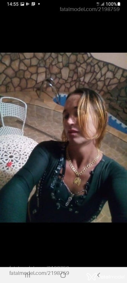 Acompanhante mulher trans loira (o) de olhos castanhos em Pimenta Bueno Acompanhante mulher trans loira (o) de olhos castanhos em Pimenta Bueno - Carla